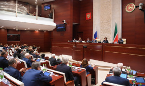 Госсовет Татарстана поддержал непрерывное профразвитие госслужащих