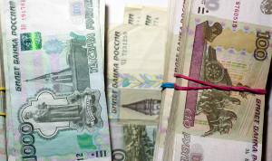 Реальные зарплаты россиян стали расти быстрее инфляции
