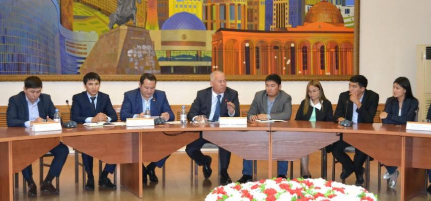 Бизнес просит агентство госслужбы Казахстана помочь сформировать антикоррупционную культуру
