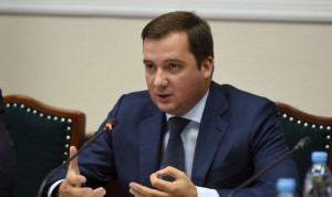 Врио главы НАО недоволен уровнем осведомленности населения о кадровом резерве