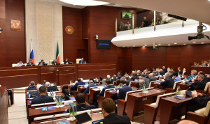 С 1 апреля госслужащим Татарстана будут начислять зарплату по новой системе