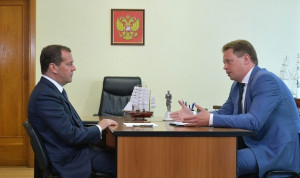 Глава Севастополя попросил Дмитрия Медведева посодействовать в привлечении кадров в госорганы