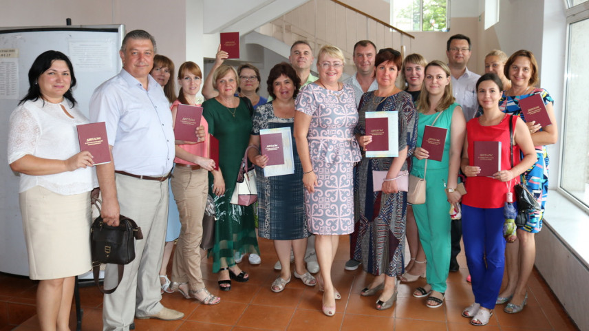 В Крыму чествовали выпускников программы переподготовки госслужащих