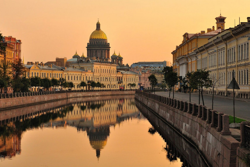 В Санкт-Петербурге внесут изменения в регулирование социальных гарантий для муниципальных служащих