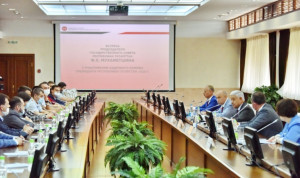 Глава Госсовета Татарстана провел лекцию для президентского кадрового резерва