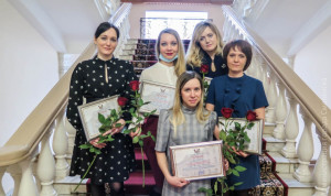 Лучших муниципальных служащих наградили в Смоленске