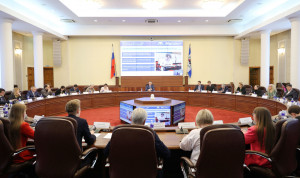 Губернатор Иркутской области принял участие в заседании молодежного правительства региона