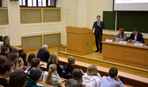 В рамках программы «ГосСтарт» глава Минвостокразвития РФ встретился со студентами