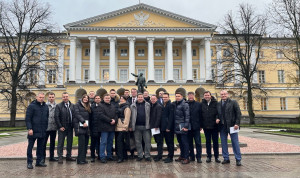 «Красная машина» Нижнего Новгорода познакомилась с практиками органов власти Петербурга