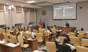 В мэрии Барнаула определили лучшего муниципального служащего города