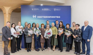 В Нижегородской области госслужащим вручили знаки отличия «Почетный наставник»