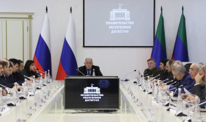 Глава правительства Дагестана провел встречу с руководителями пресс-служб ИОГВ региона