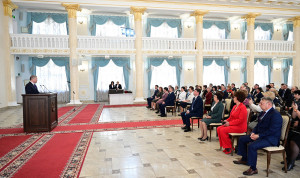 Муниципальным служащим Башкортостана вручили государственные награды