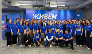 В Приморье депутат Госдумы поделился опытом с участниками проекта «ПолитЗавод»
