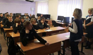 Кадровый центр научил студентов Камчатки составлять резюме и искать работу