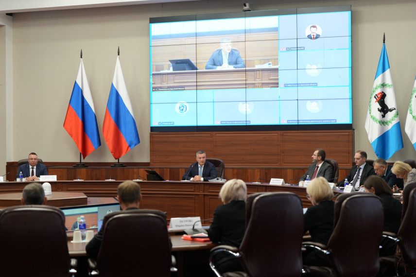 Глава Приангарья отметил важность работы с обращениями жителей региона