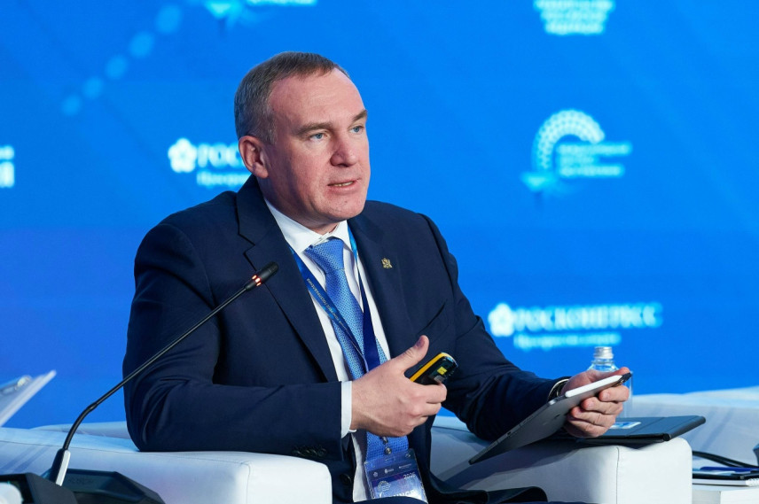 Практики взаимодействия власти Югры представили на сессии Международного конгресса