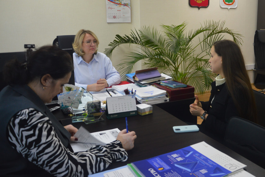 Курсант программы «Муравьёв-Амурский 2030» обсудила профразвитие с министром Приамурья