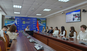 Школьники познакомились с работой органов власти Амурской области