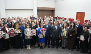 Стали известны лучшие муниципальные служащие Иркутской области