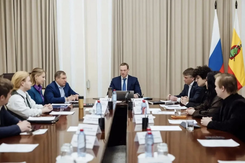 Губернатор Рязанской области стал участником заседания молодежного правительства региона