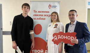 Госслужащие Чувашии приняли участие в донорской акции