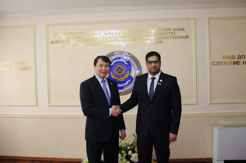 Казахстан и ОАЭ планируют провести обменные стажировки для госслужащих