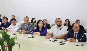 Глава Дагестана встретился с резервом управленческих кадров республики