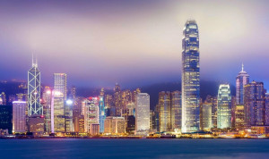 Госслужащие Гонконга вернутся на работу в начале мая