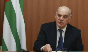 В Абхазии сформируют кадровый резерв президента