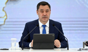 В Кыргызстане на госслужбе упразднили институт статс-секретарей
