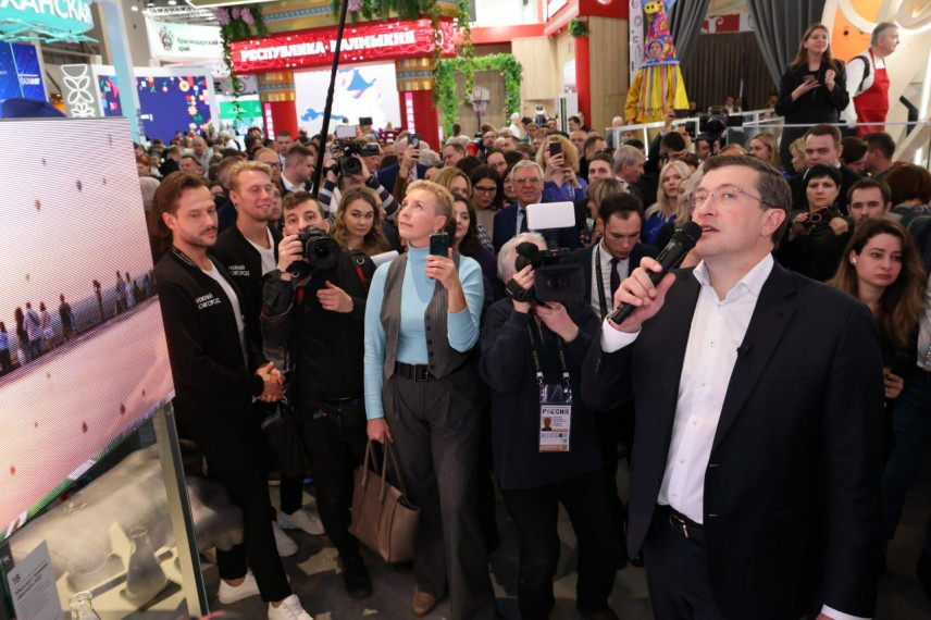 На выставке-форуме «Россия» состоялась авторская экскурсия губернатора Нижегородской области